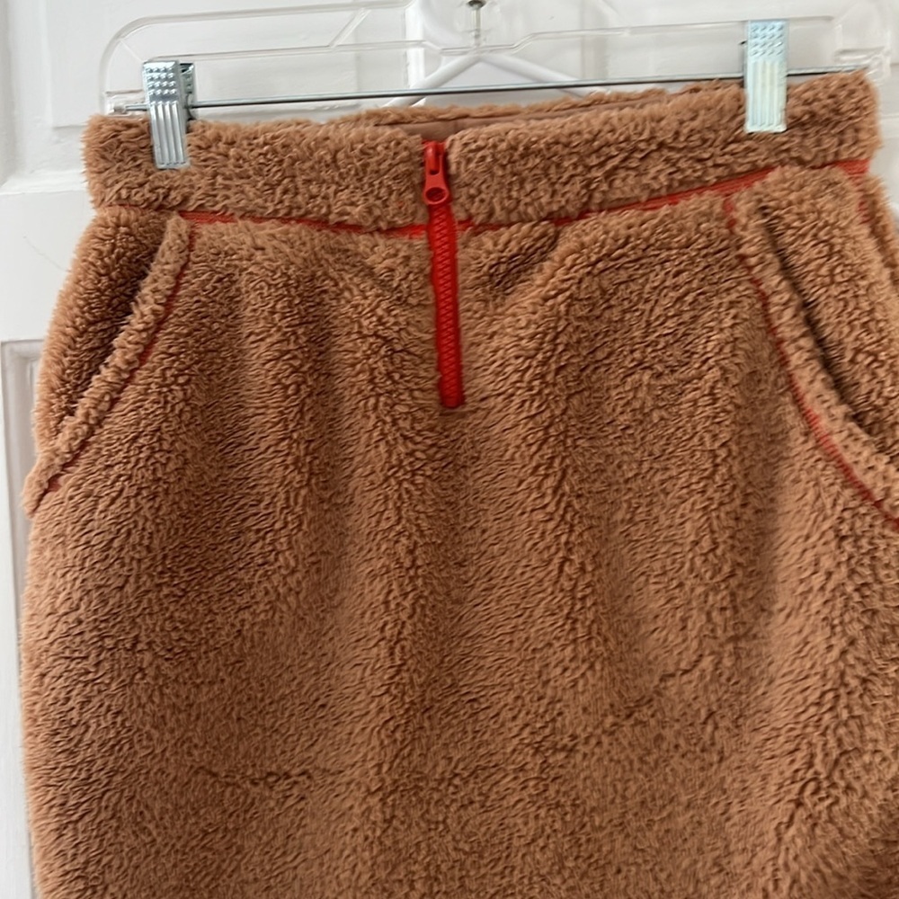 Parade Teddy Mini Skirt, Size Small, Bear Tan Color With Pockets! — image 3 of 6